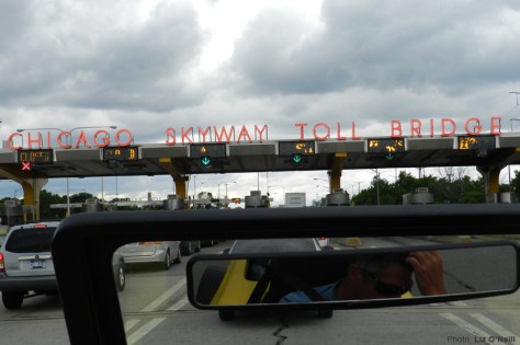 banana_car_pic_large_chicago-skyway