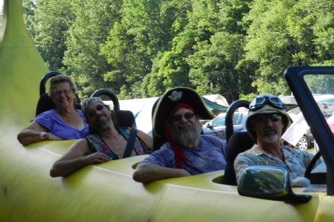 banana_car_pic_large_who-hill-004