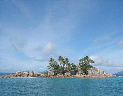 There are 338 islands that consider Africa its parent. Almost half of those are found in the Seychelles